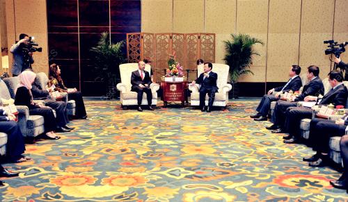 CHN01_13052015_MB_CHINA