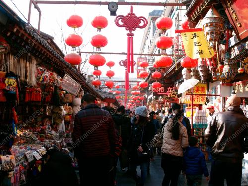 CHN01_17022015_CNY