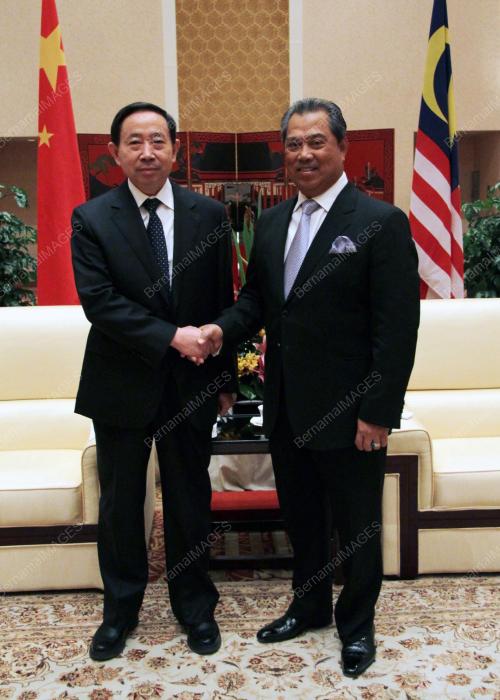 TAN SRI MUHYIDDIN YASSIN