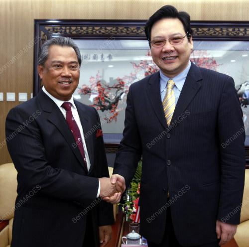 TAN SRI MUHYIDDIN YASSIN