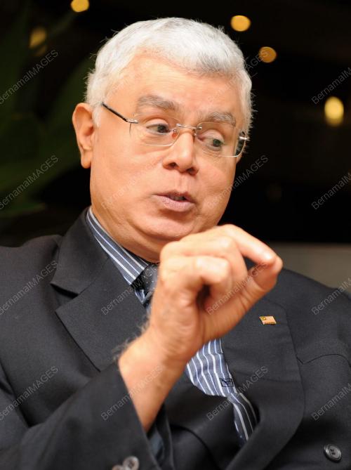 CHN01_20092012_ECER