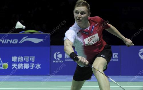 CHN01_22052016_PIALA_THOMAS