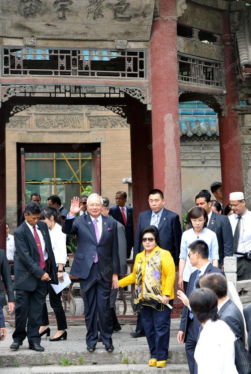 CHN01_28052014_MASJID