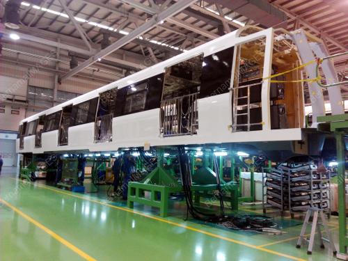 CHN01_29102015_CRRC_NEW_TRAIN
