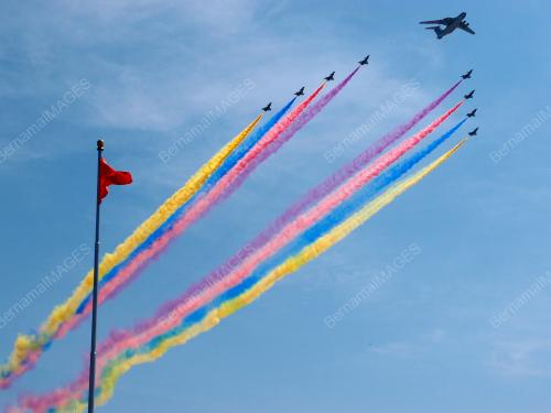 CHN02_03092015_PARADE