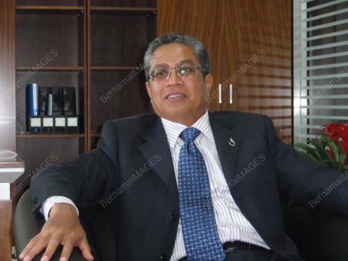 DATUK ABDUL HALIM HARUN