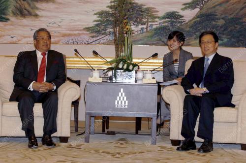 TAN SRI MUHYIDDIN YASSIN