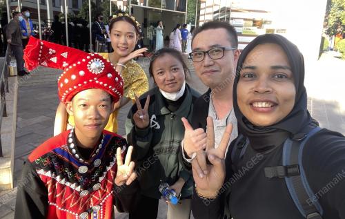BAHASA MELAYU PESAT BERKEMBANG DI NEGARA TEMBOK BESAR