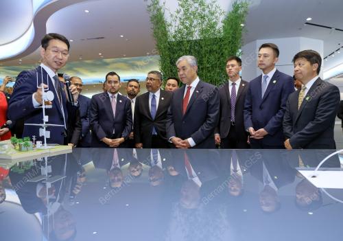 DATUK SERI DR AHMAD ZAHID HAMIDI