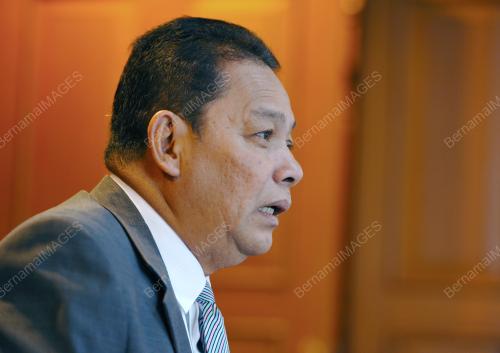 CHN02_30112014_ISKANDAR