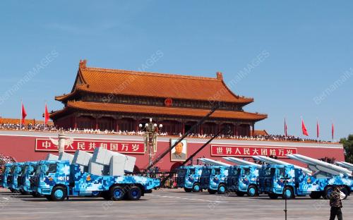 CHN03_03092015_PARADE