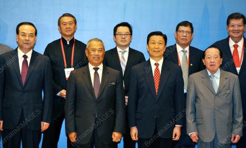 CHN03_04122014_PHOTO