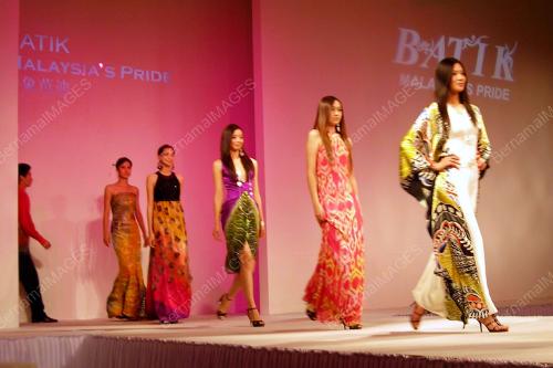 CHINESE MODELS