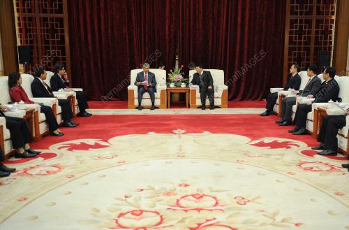CHN03_14012017_MESYUARAT