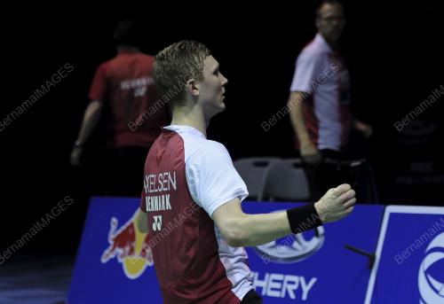 CHN04_22052016_PIALA_THOMAS