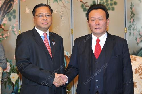 CHN04_25022012_ISMAIL_SABRI
