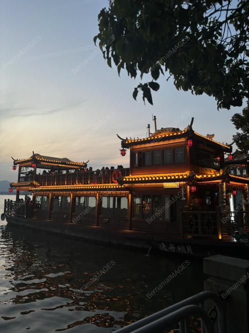 WAST LAKE HANGZHOU