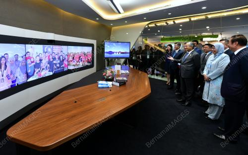 CHN05_25042019_PM_CHINA