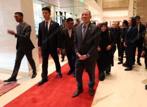 DATUK SERI FADILLAH YUSOF
