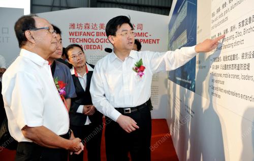 CHN06_14062012_WEIFANG
