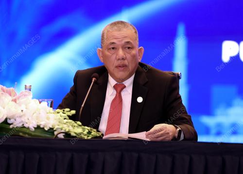 DATUK SERI FADILLAH YUSOF