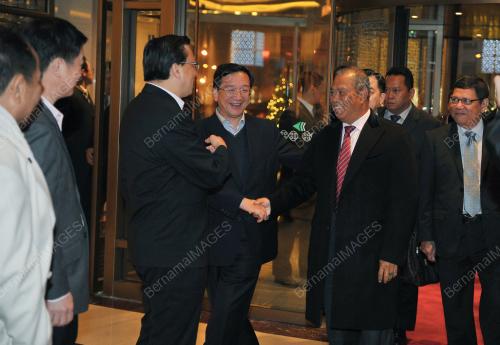 CHN06_30112014_ARRIVAL