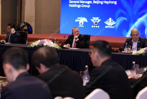 DATUK SERI FADILLAH YUSOF