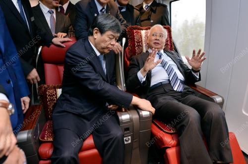 CHN08_03112016_NAJIB