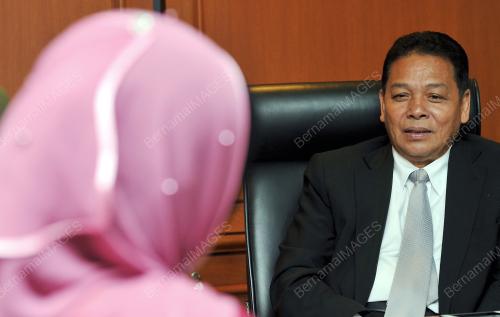 CHN08_04092014_DUTA