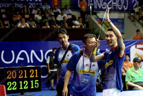 CHN08_10082013_BWF