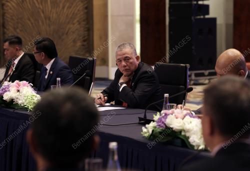 DATUK SERI FADILLAH YUSOF