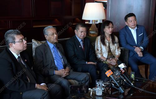 CHN08_21082018_PM_SIDANG_MEDIA