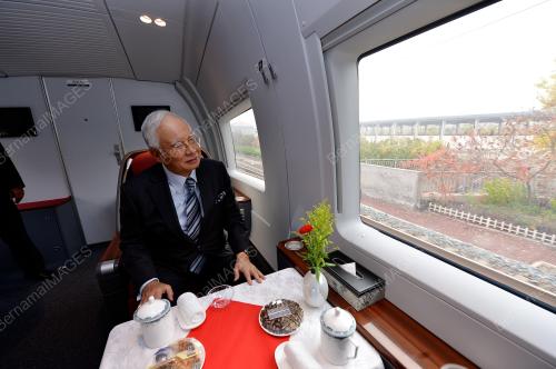 CHN09_03112016_NAJIB
