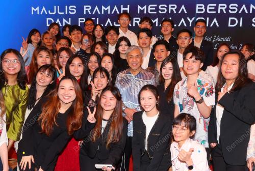 DATUK SERI DR AHMAD ZAHID HAMIDI