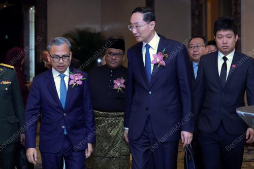 FAHMI FADZIL