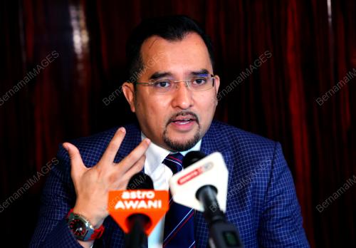 DATUK DR ASHRAF WAJDI DUSUKI