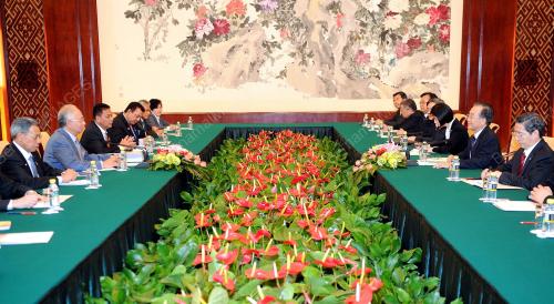 CHN11_01042012_PM