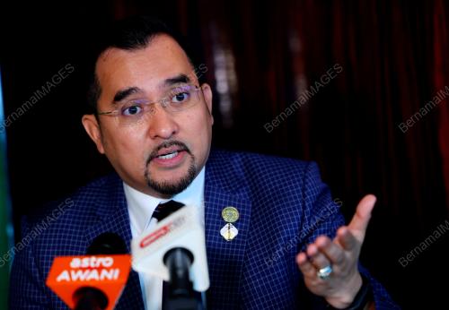 DATUK DR ASHRAF WAJDI DUSUKI