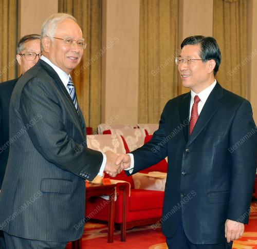 CHN14_03112016_NAJIB_LI_HONG