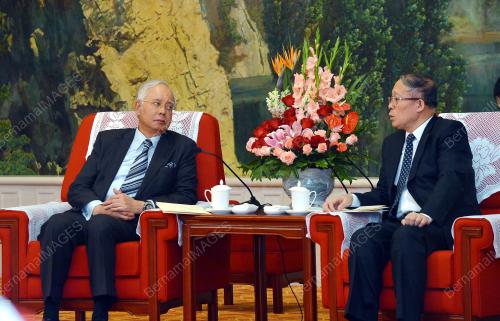 CHN15_03112016_NAJIB_LI_HONG