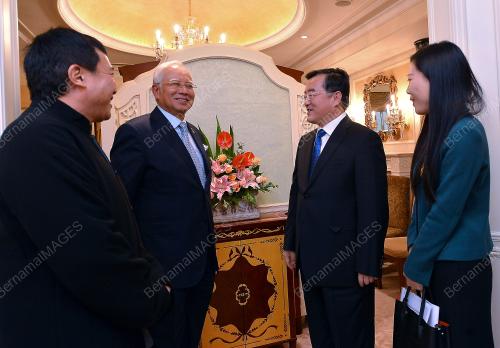CHN17_04112016_NAJIB