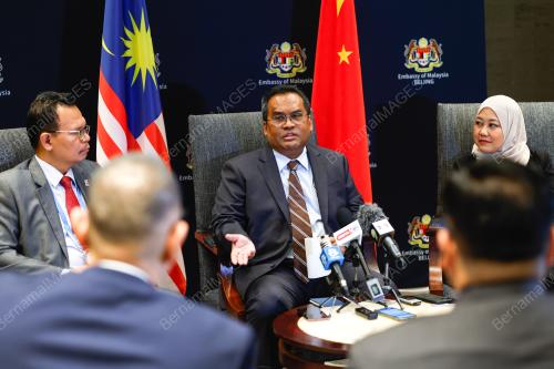 DATUK NORMAN MUHAMAD