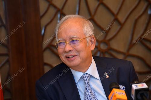 CHN19_04112016_NAJIB