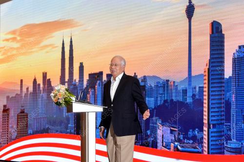 CHN20_04112016_NAJIB