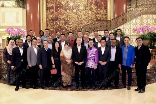 DATUK SERI FADILLAH YUSOF