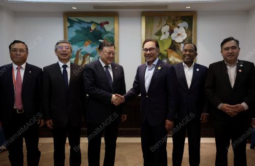 DATUK SERI ANWAR IBRAHIM