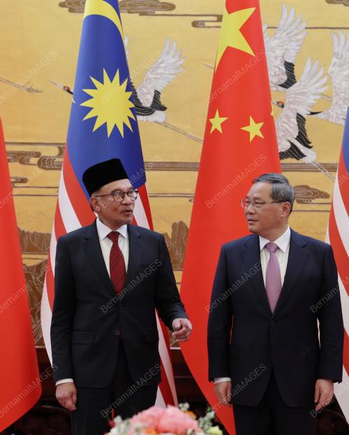 DATUK SERI ANWAR IBRAHIM