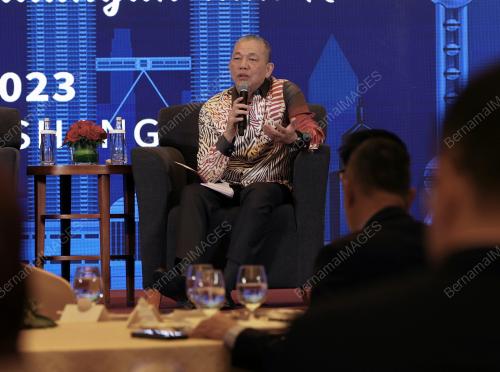 DATUK SERI FADILLAH YUSOF