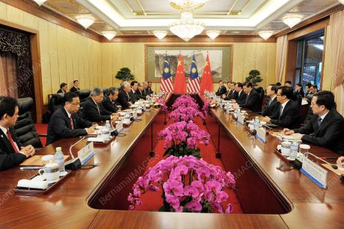 CHN24_30052014_PRESIDENT8