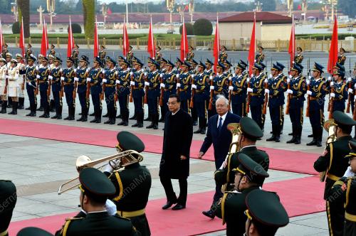 CHN25_01112016_NAJIB